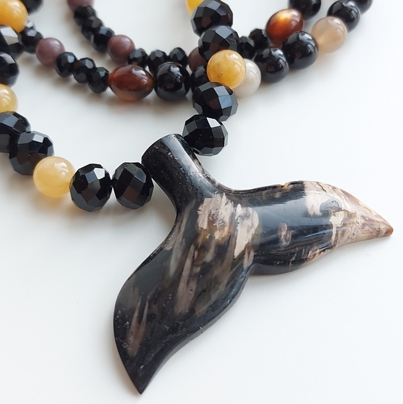 Palm Root mermaid tail gemstone pendant beads necklace, gemstone necklace - Picture 2 of 4